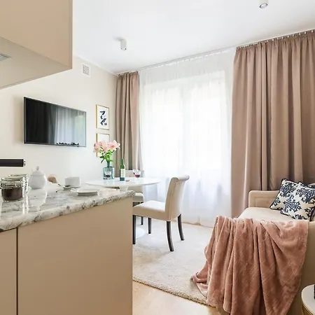 Apartment Rent Like - Raclawicka 40 Warsaw